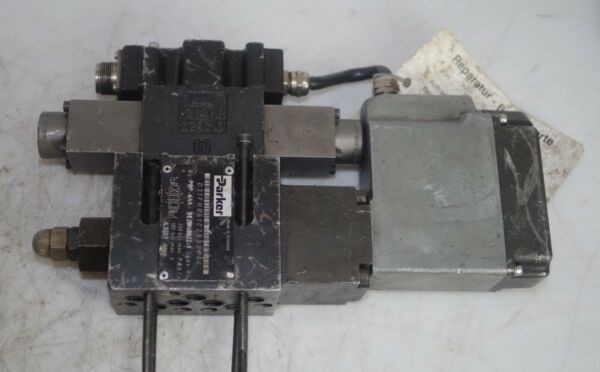 Parker Hydraulic Valve Parker d31fhb61c2nb0044 & D 1 PVPS 50 bcvlb 35 Preowned/Used