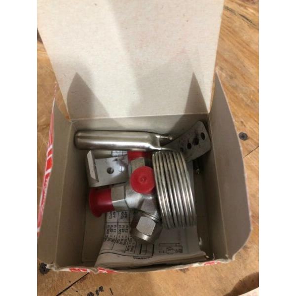 068-321572 Danfoss Thermal Expansion Valve, 068-7215, New In Box!!! #1 image