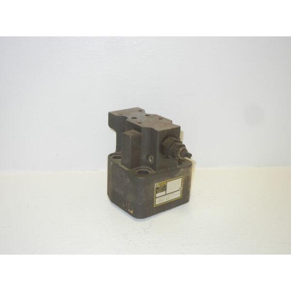 PARKER RS10R17S4SN1YP15 USED HYDRAULIC PRESSURE RELIEF VALVE RS10R17S4SN1YP15 #1 image