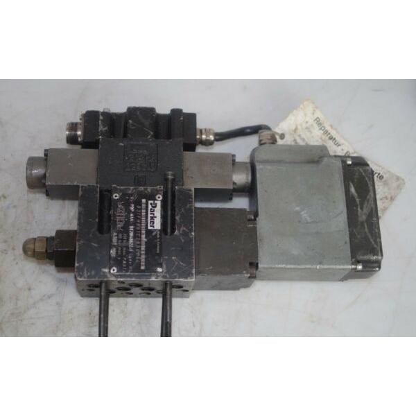 Parker Hydraulic Valve Parker d31fhb61c2nb0044 & D 1 PVPS 50 bcvlb 35 Preowned/Used #1 image
